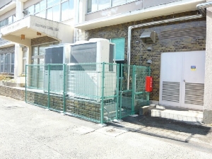 中学校冷房設備設置工事